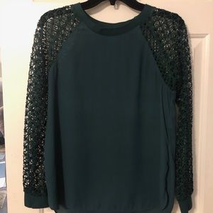 Lace arm blouse